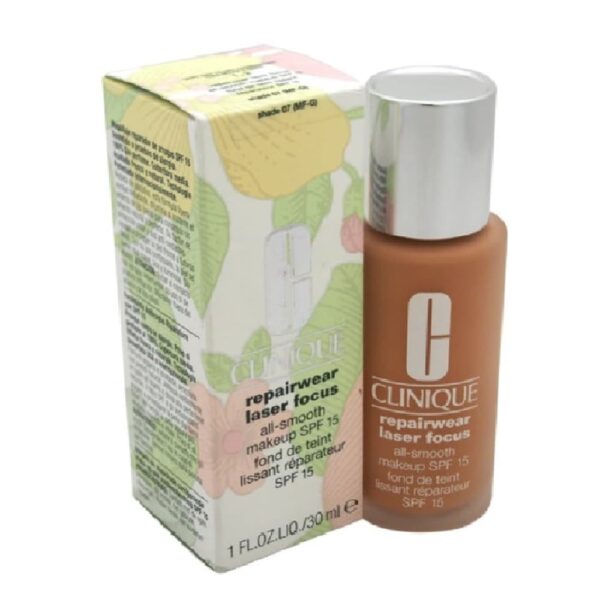 CLINIQUE MAKEUP LIQUID REPAIRWEAR LASER FOCUS SPF-15 (Clinique Laboratories, llc) (Mujer) - Imagen 3