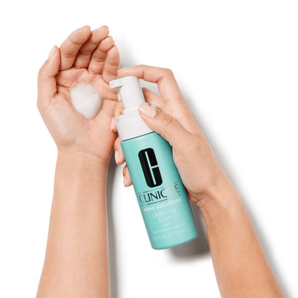 ANTI-BLEMISH SOLUTIONS Limpiador Facial en Espuma para Piel con Granos 125ml (Clinique Laboratories, Llc) (Mujer) - Imagen 2